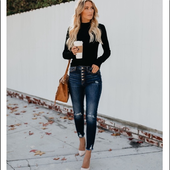 CALLIE Black Slim Fit Turtleneck - Picture 4 of 8